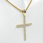 Gouden kruis hanger met zirkonia's