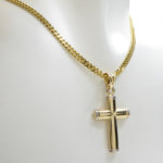 Gouden kruis zonder korpus