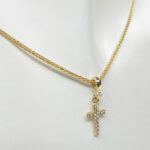 Gouden miniatuur kruis hanger