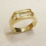 Gouden swinging diamant cachet ring