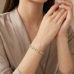 Zilveren armband met synthetische edelstenen