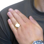 14 karaat massief gouden cachet ring