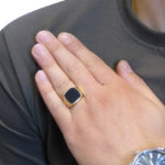 Geel gouden heren zegel ring met onyx