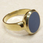 Christian goud cachet ring met lagensteen