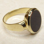 Gouden 14 karaat lagensteen cachet ring