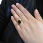 Gouden 14 karaat lagensteen cachet ring