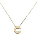 Gouden ketting met C hanger