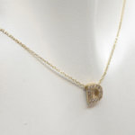 Gouden ketting met D zirkonia hanger