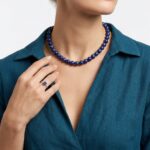Lapis lazuli collier met wit gouden slot