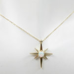 Geel gouden opaal ster hanger