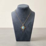 Gouden opaal ster hanger