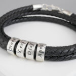 Zilveren naam armband met leer