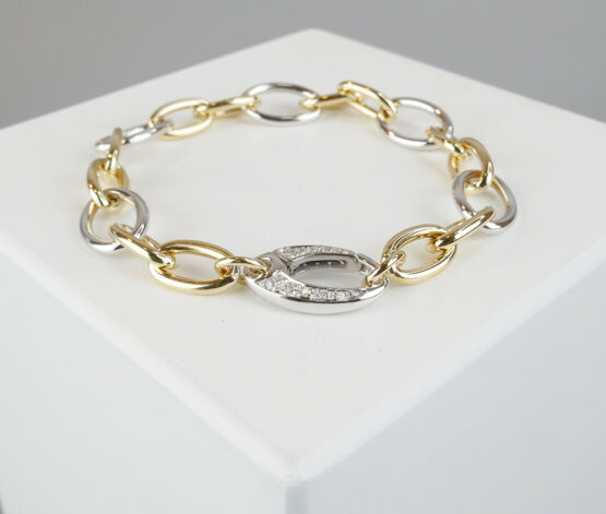 Gouden armband met briljanten slot