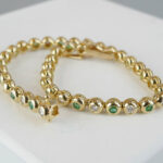 Smaragd en diamant tennis armband