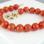 Christian bloedkoraal armband