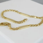 Gouden armband met platen