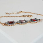 Christian synthetische robijn armband