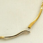 Bicolor collier met diamant