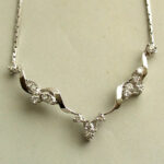 18 karaat wit gouden diamanten collier
