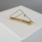 Bicolor gouden broche met 2 diamanten
