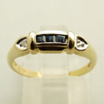 Ring met saffier en diamanten