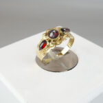 Christian gouden ring met granaat