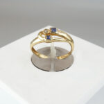 Christian gouden ring met saffier