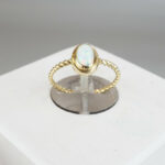 Christian ring met opaliet