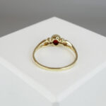 14 karaat ring met bloedkoraal