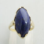 Geel gouden ring met lapis lazuli