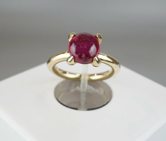 Christian gouden ring met toermalijn