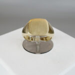 Christian dames cachet ring