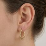 Gouden torsoorbellen