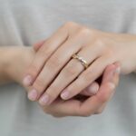 Gouden ring met 0.02ct. diamant