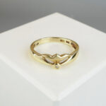 Christian gouden ring met 1 diamant