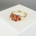 Christian ring met bloedkoralen