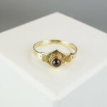 Christian goud ring met granaat