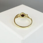 Gouden Christian ring met granaat