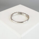 Wit goud ring met saffier en diamant