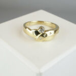 Geel goud Christian ring met diamanten