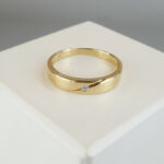 Geel gouden Christian ring met diamant