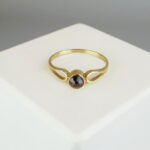 Granaten gouden ring