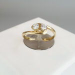 Gouden Christian ring met 2 diamanten