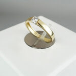 Gouden memoire ring met zirkonia