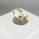 Gouden ring met 5 diamanten