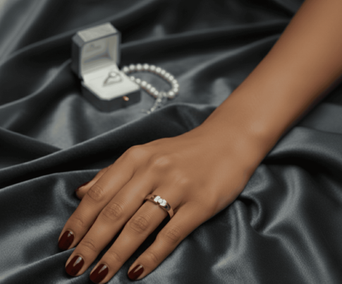 Gouden Christian ring met 1 diamant