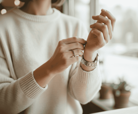 Christian gouden ring met saffieren