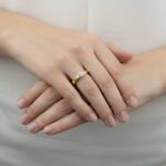 Gouden memoire ring met zirkonia