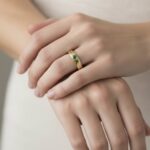 Gouden ring met 1 smaragd