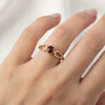 Granaten gouden ring